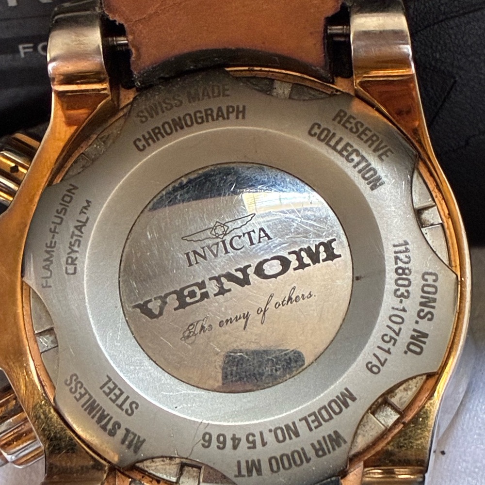 Model Name: Invicta Reserve Venom Chronograph.

Model Number: 15466 - Picture 2 of 6